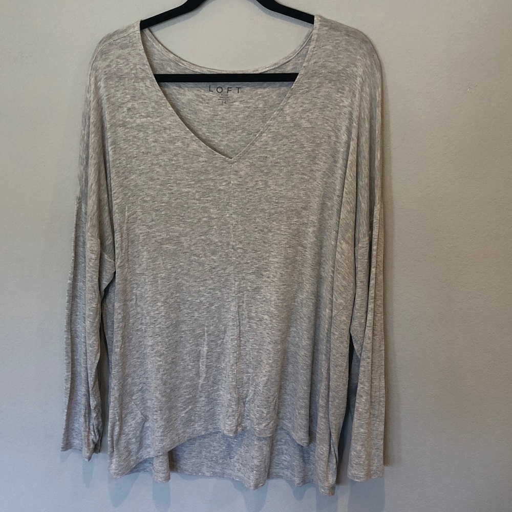 LOFT Long-Sleeve V-Neck Top - Heather Gray